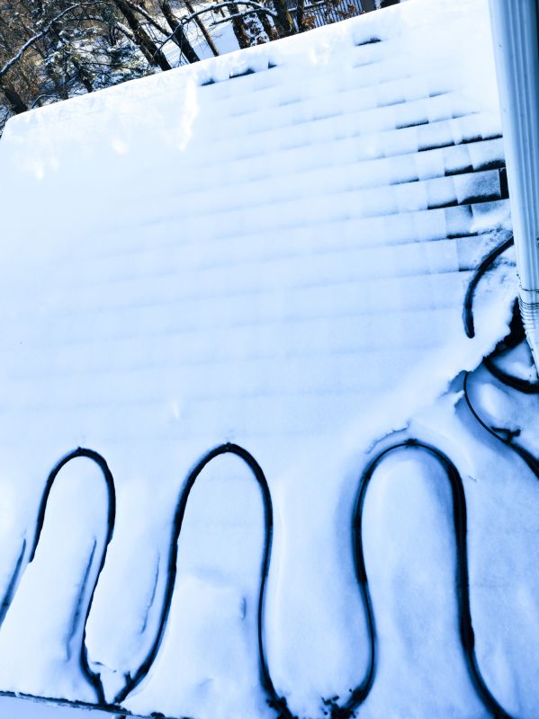 Roof Ice Dam Removal in Oklahoma City, OK