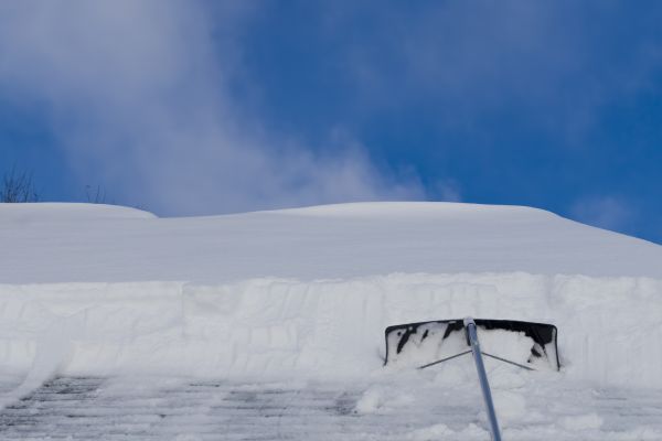Roof Snow Raking Service